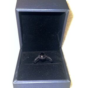 Elegant Black Ring